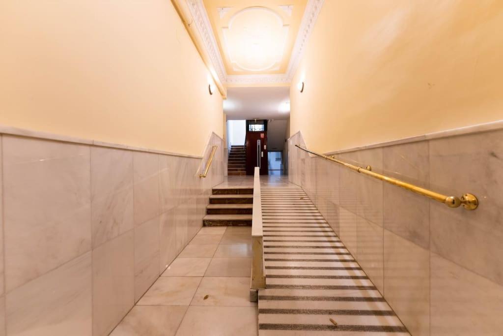 Precioso Piso En Argueelles Lägenhet Madrid Exteriör bild